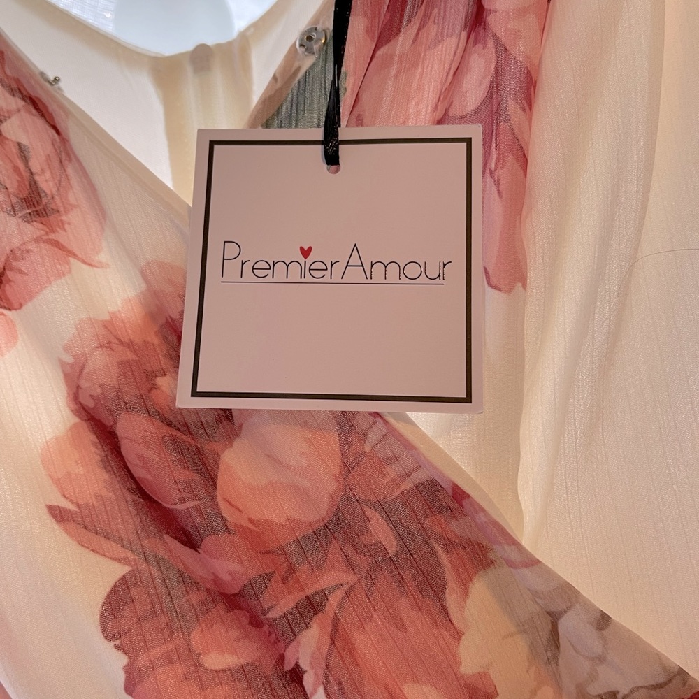 New - Premier Amour Short Sleeve Floral Maxi Dress